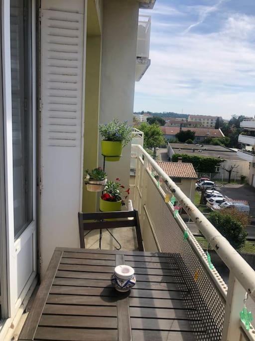Appartement Balcon, Place De Parking, Centre Ville Valence (Drome) Exterior foto
