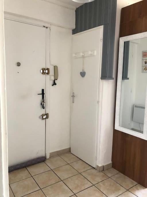 Appartement Balcon, Place De Parking, Centre Ville Valence (Drome) Exterior foto