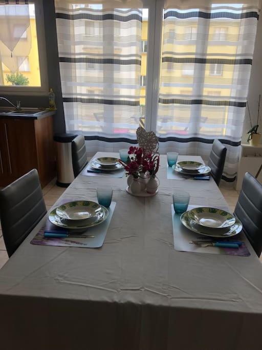 Appartement Balcon, Place De Parking, Centre Ville Valence (Drome) Exterior foto