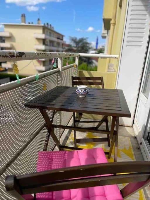 Appartement Balcon, Place De Parking, Centre Ville Valence (Drome) Exterior foto